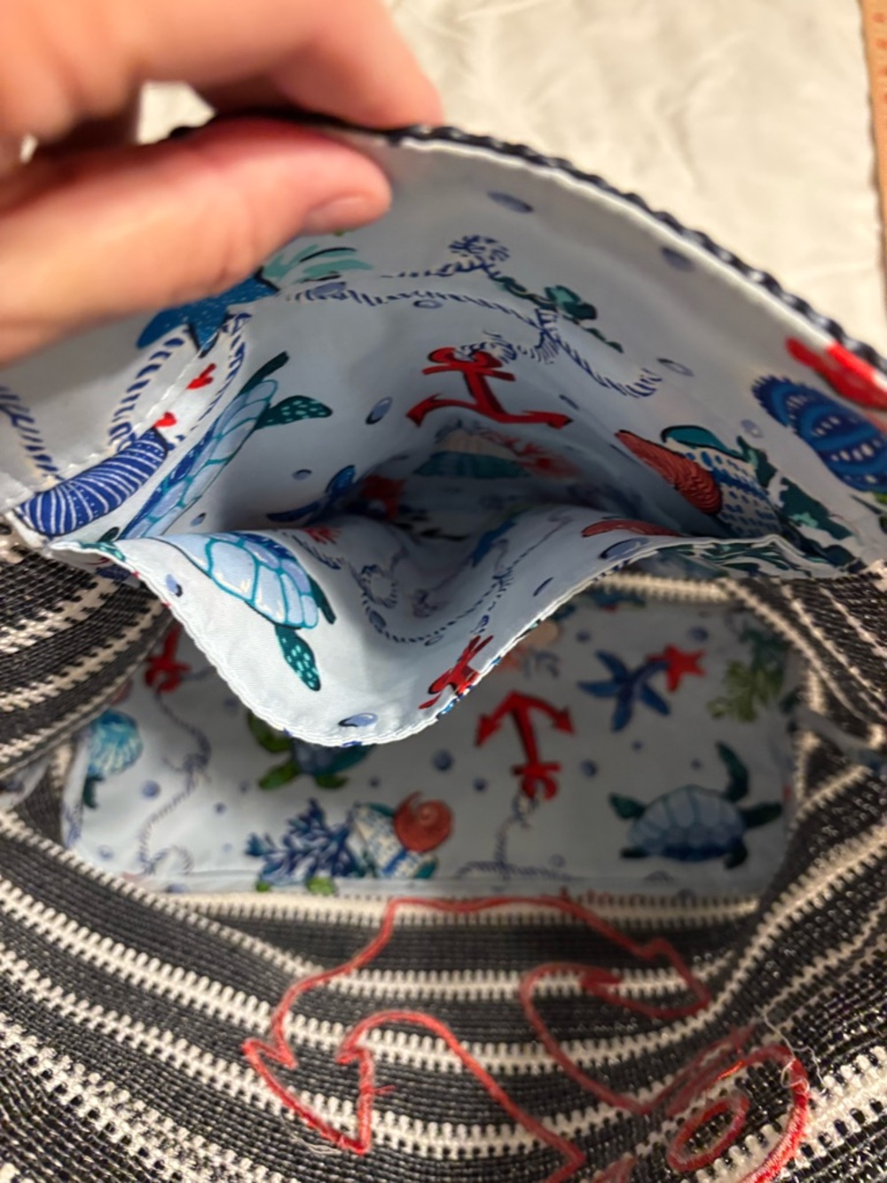 Vera Bradley Nautical Anchor Striped Tote Bag NWT Beach Coastal - Picture 5 of 9